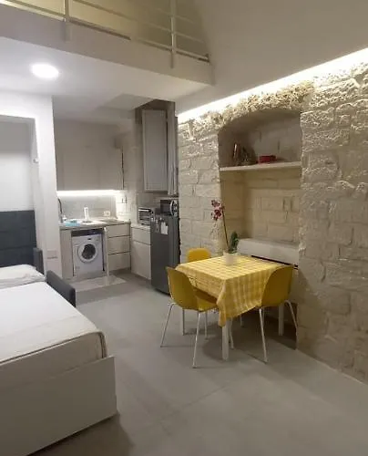 Garibaldi 5 * Giovinazzo