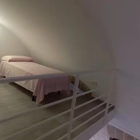 Garibaldi 5 * Giovinazzo