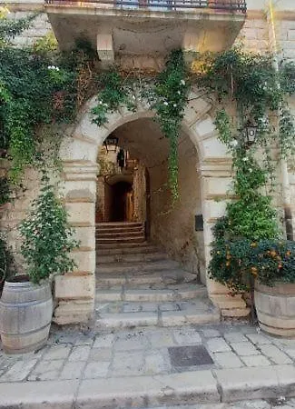 Garibaldi 5 * Giovinazzo